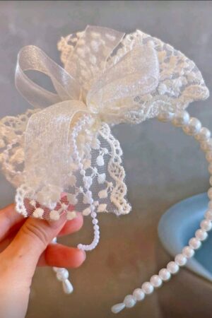 DIADEMA ELEGANTE CON ENCAJE Y PERLA