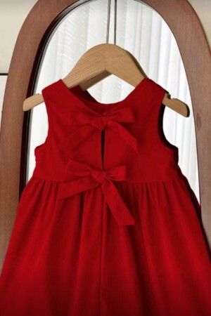 Vestido Rojo sin manga decorado con moños atras