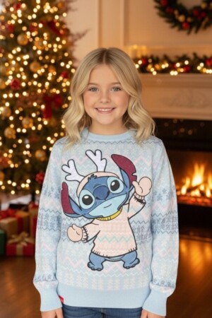 Sweater navideño de Stitch